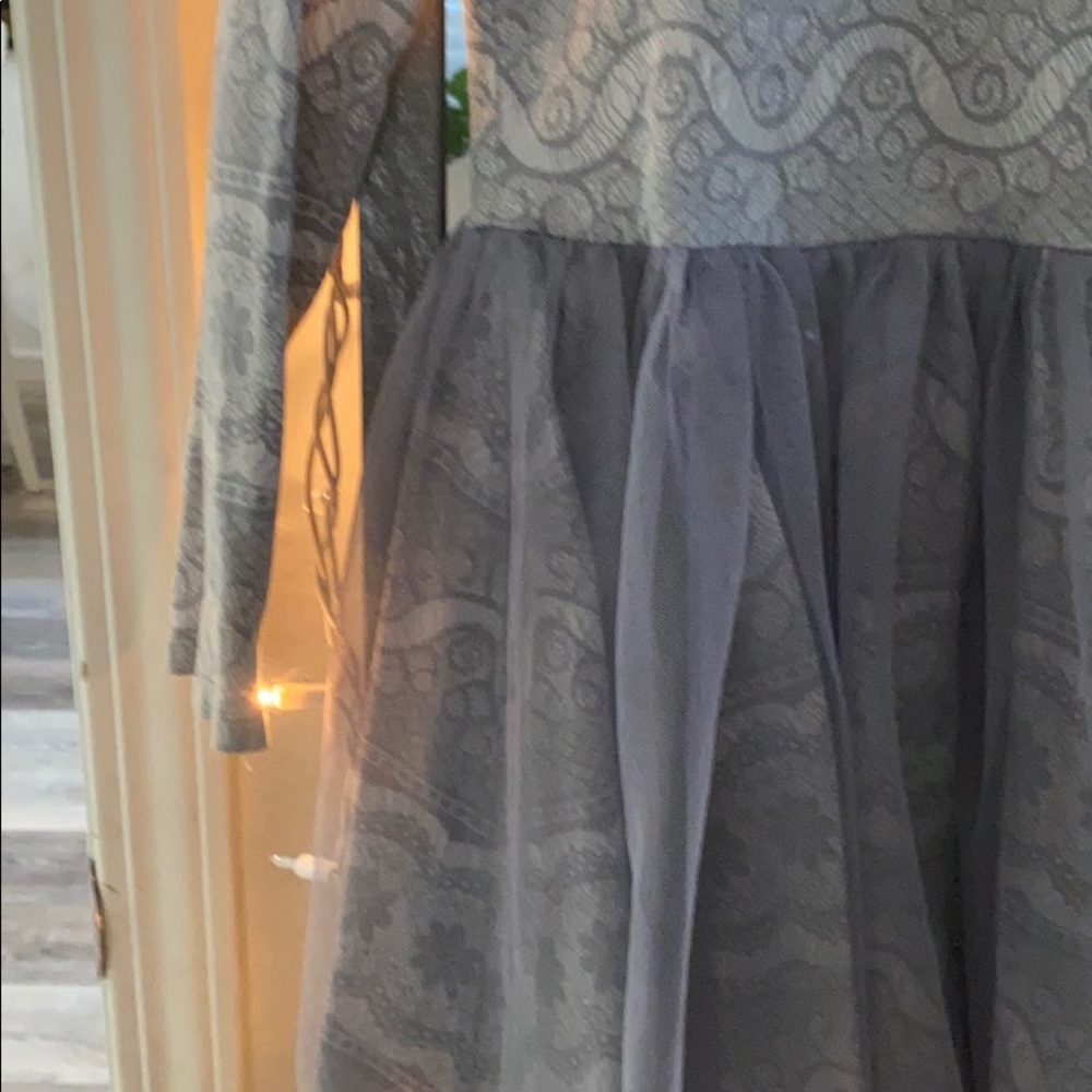 Girls dress - Picture 2 of 4